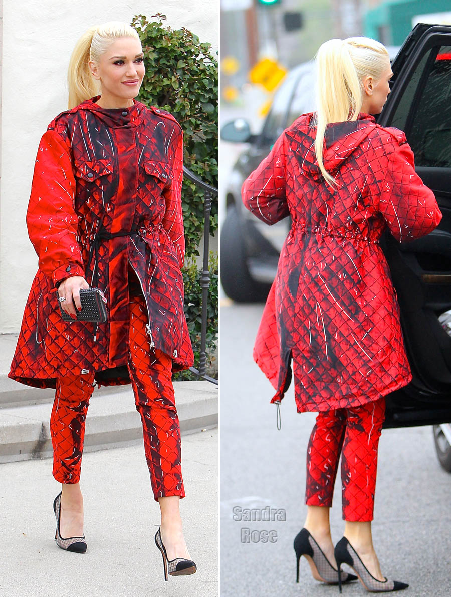 Gwen Stefani wearing Moschino