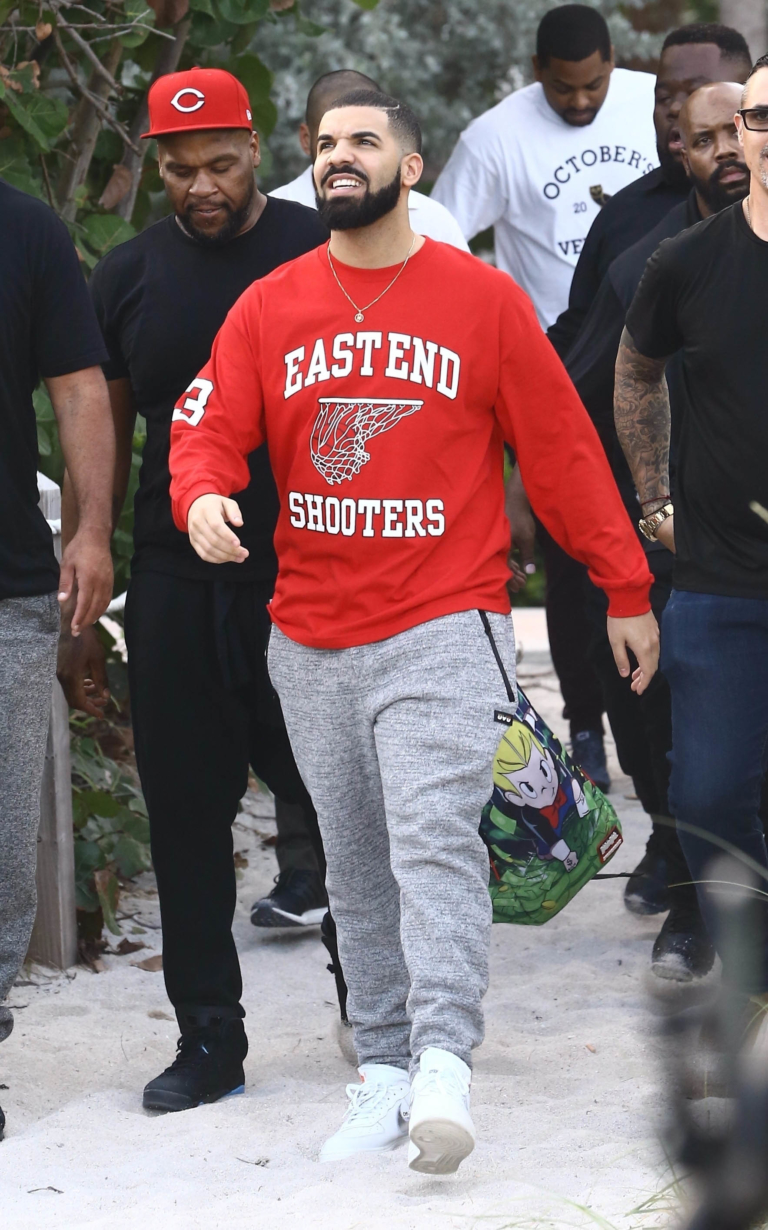 Blac Chyna At Nail Salon Sandra Rose
