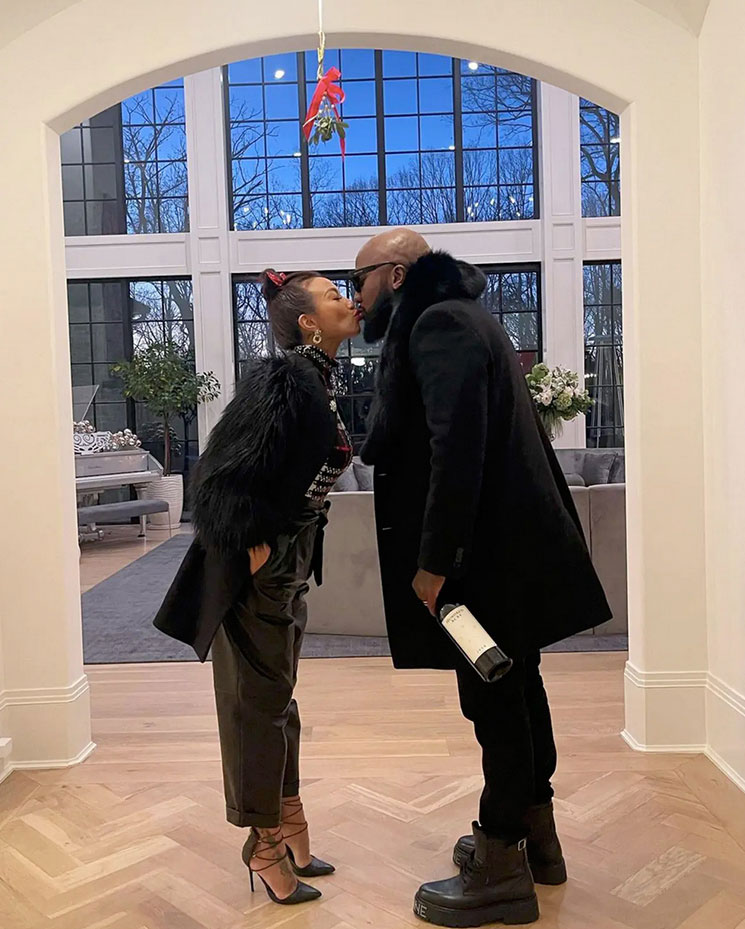 Jeannie Mai and Jeezy kiss