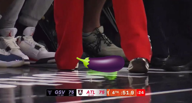 Photo of object on the floor at Gateway Center in Atlanta