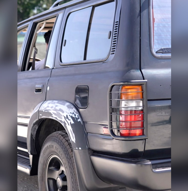 Photo of Kobe Bryant's Land Cruiser