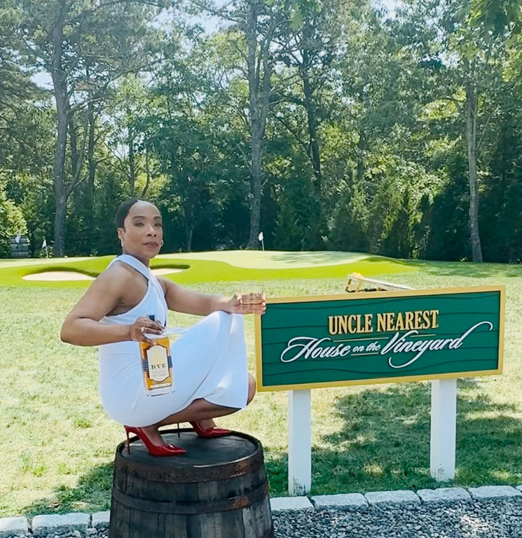 Photo of Fawn Weaver