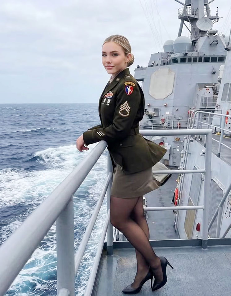 Photo of Jessica Foster