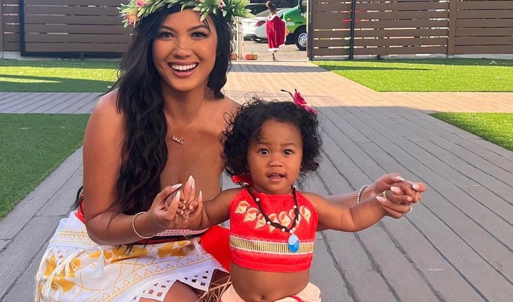 Photo of Dana and baby Love Combs