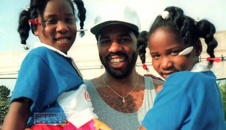 Photo of Steve Harvey, Brandi & Karli