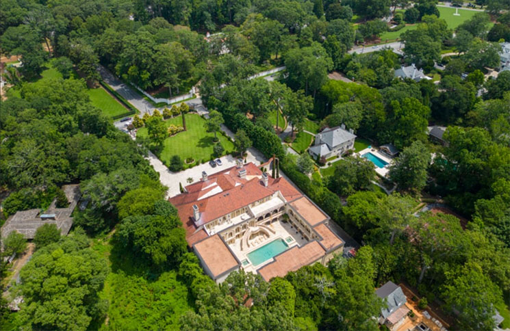 Photo of Lee Najjar mansion