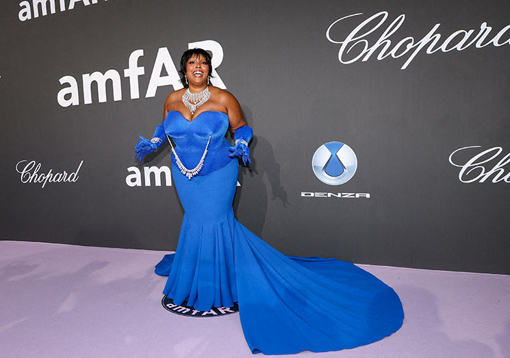 Photo of Lizzo at amfAR gala