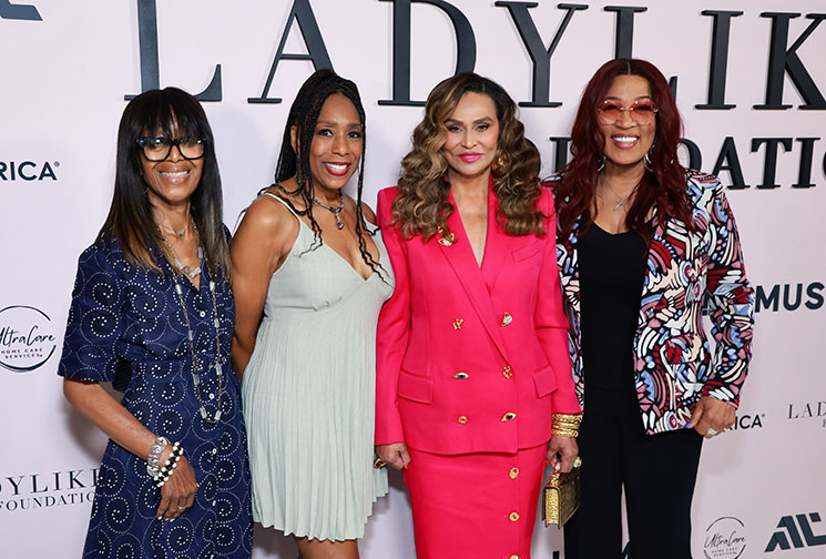 Photo of Robi Reed, Dawnn Lewis, Tina Knowles, Kym Whitley