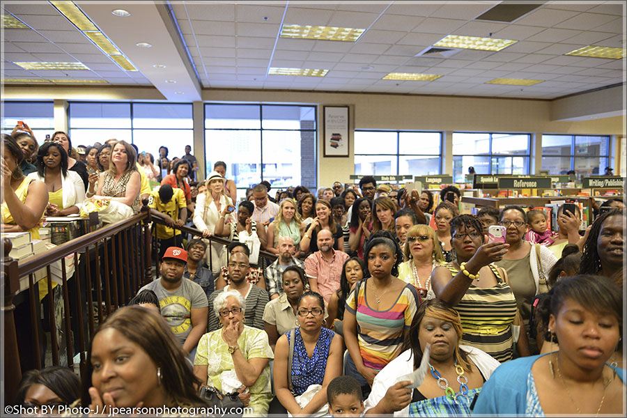 Wendy Williams at Barnes & Noble in Atlanta