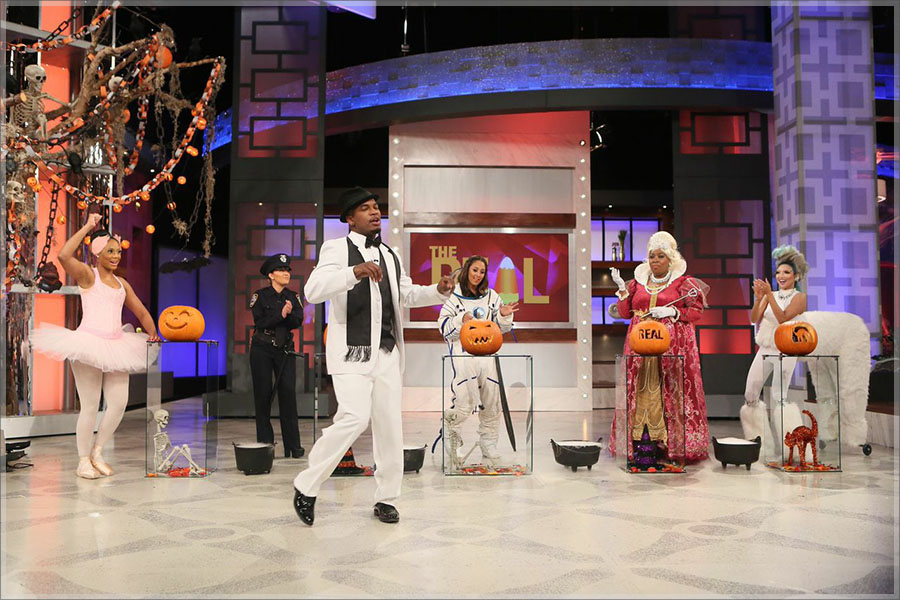NE-YO Visits The Real Halloween Costume Special