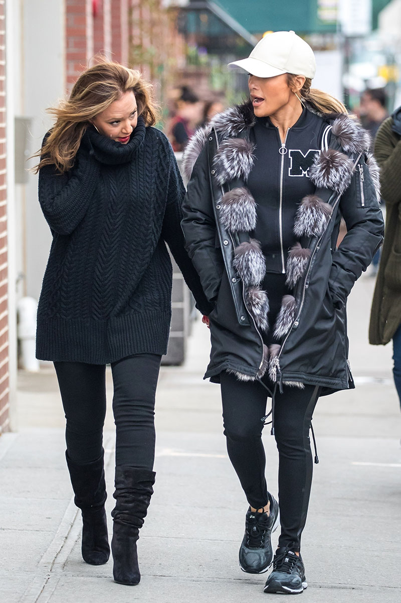 Jennifer Lopez & Leah Remini