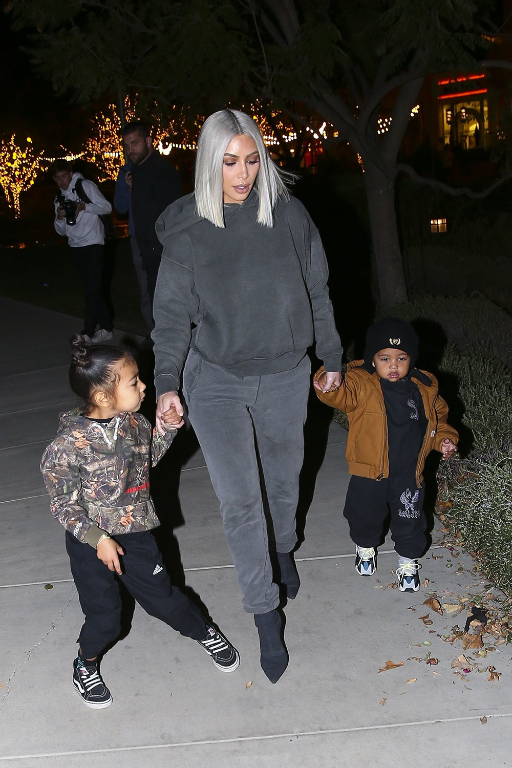 Kim Kardashian & Kourtney Kardashian take the kids ice skating