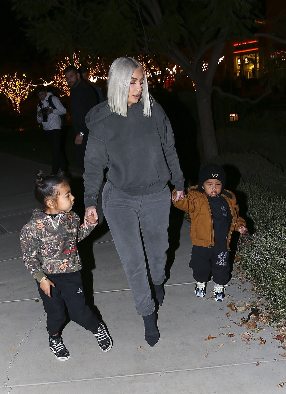 Kim Kardashian & Kourtney Kardashian take the kids ice skating