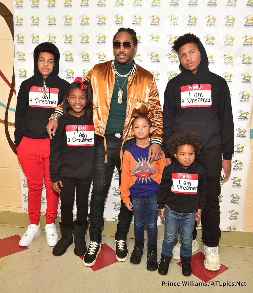 Future with his 5 children