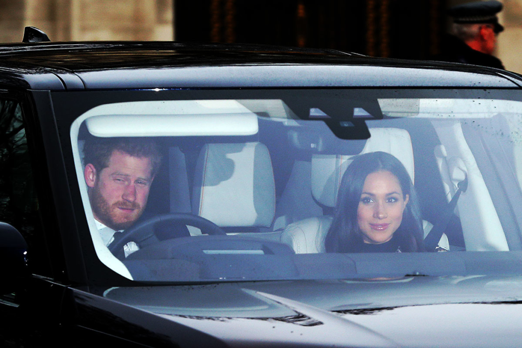Prince Harry & Meghan Markle arrive to Queens Christmas Lunch