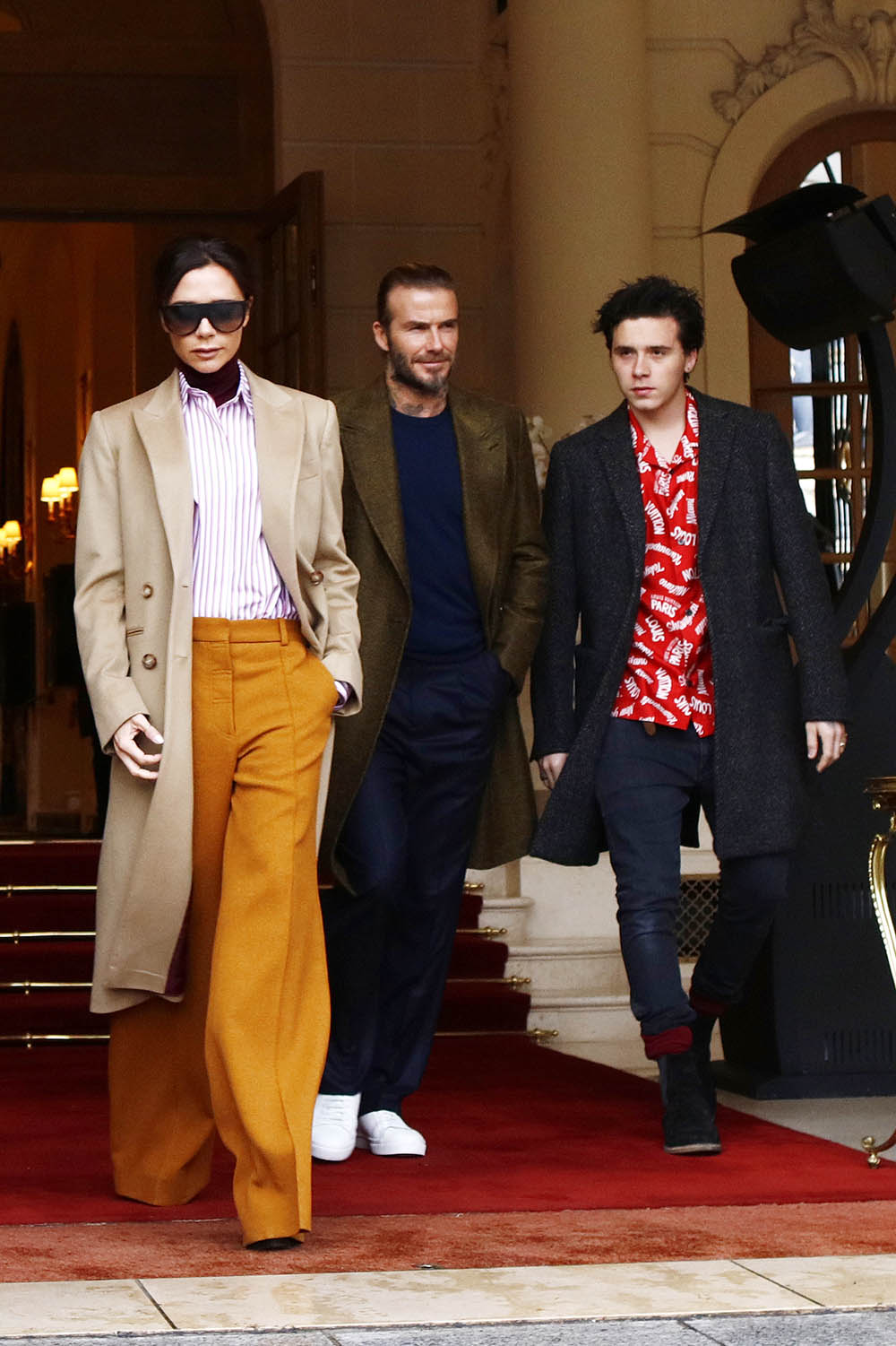 Victoria Beckham attend the Louis Vuitton Menswear Fall/Winter 2018-2019  show in Paris