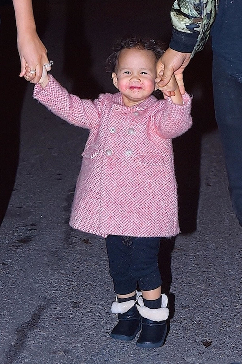 John Legend & Chrissy Teigen with their daughter Luna