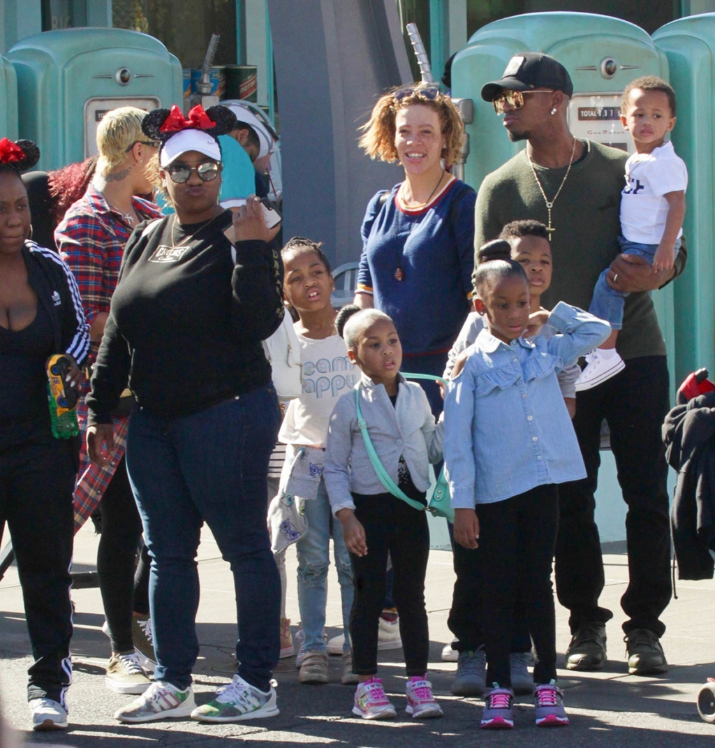 Ne-Yo spends the day with his kids at Disney California Adventure