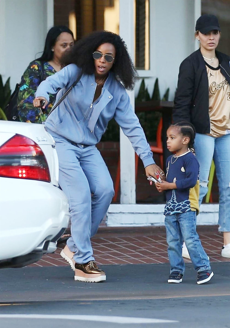 Celebrity Kids: Kelly Rowland teaches son Titan to look both ways after ...