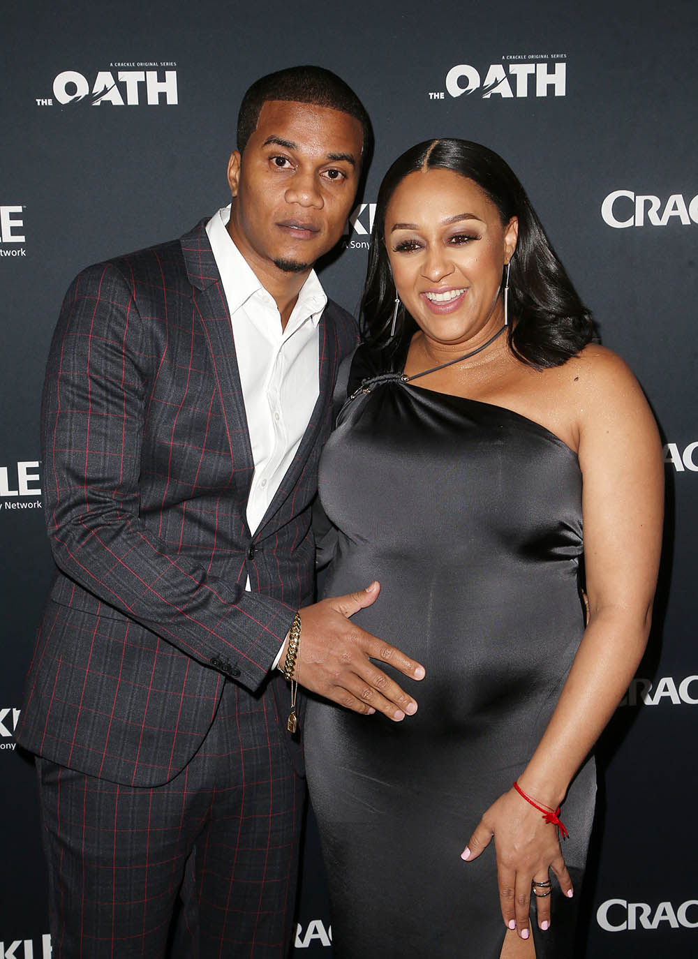 Cory and Tia Mowry-Hardrict at The Oath TV series premiere in Los Angeles