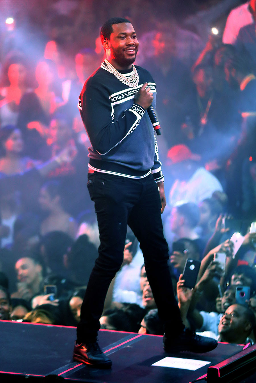 Meek Mill performs at Drai’s Nightclub at his Exclusive Drai’s Live ...