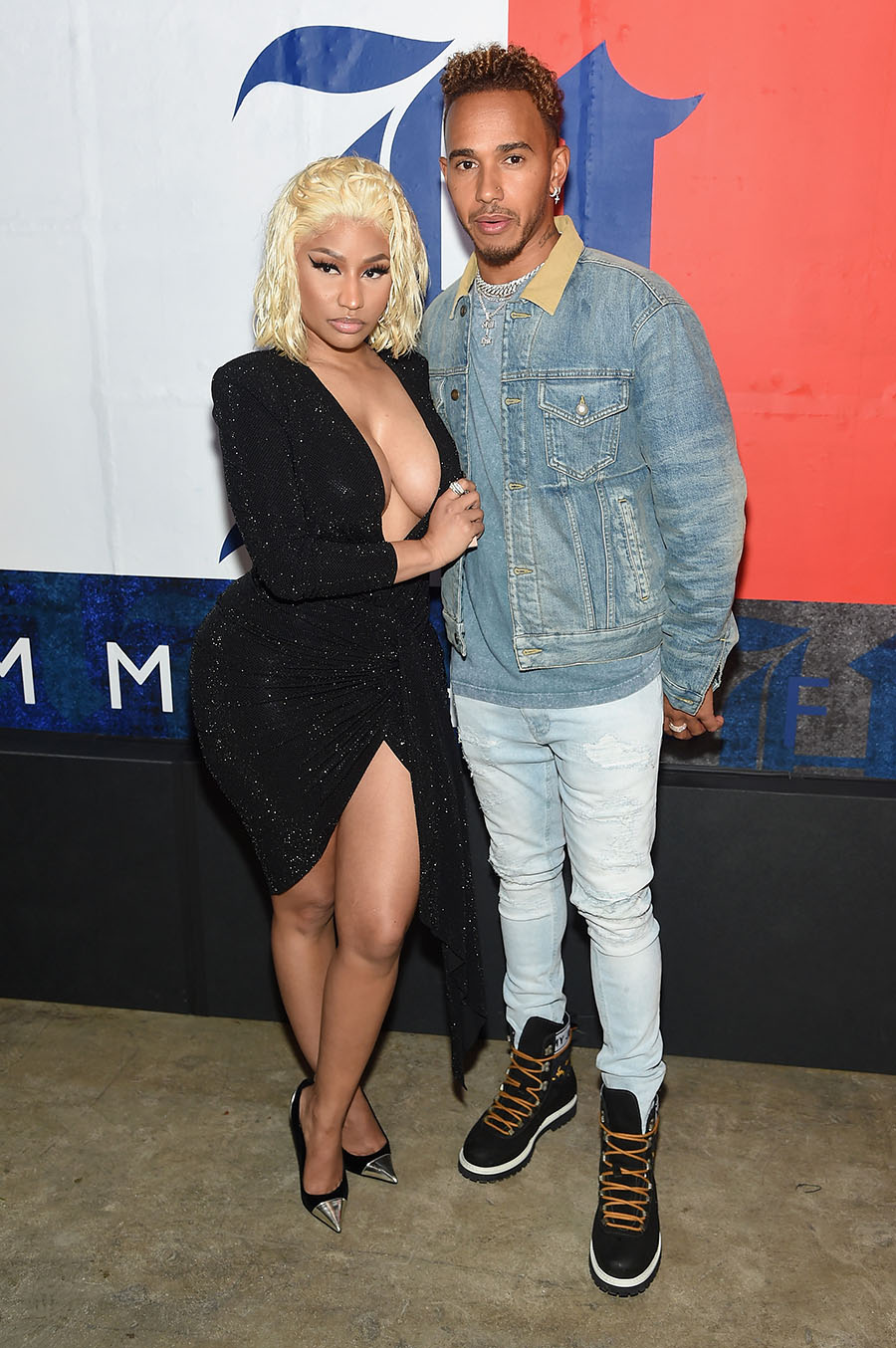 Nicki Minaj and rumoured beau Meek Mill get cosy in North Carolina