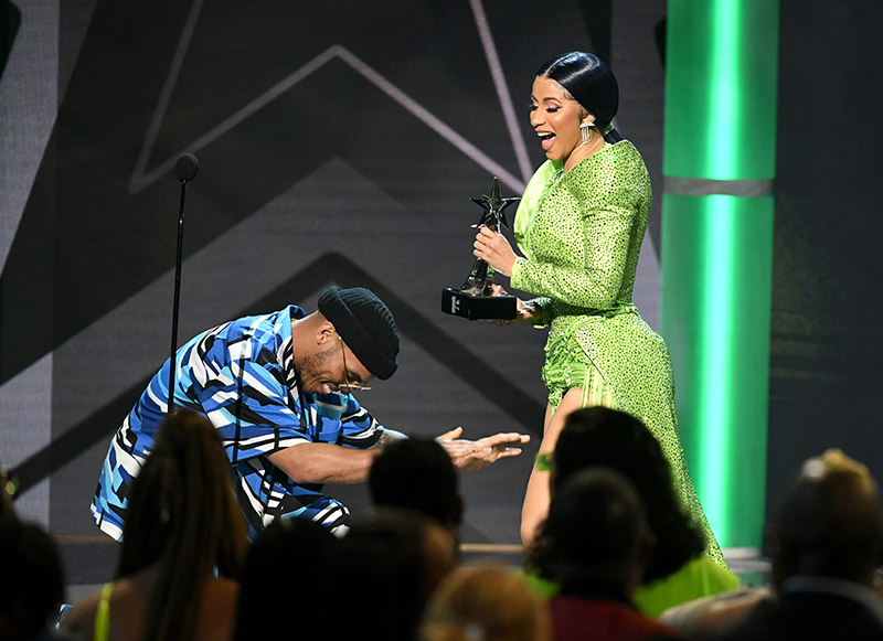 YG And Nipsey Hussle's Sister, Samantha Smith, Wore Nipsey Tribute Outfits  At The 2019 BET Awards, News