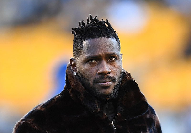 NFL Star Antonio Brown's Baby Mama, Chelsie Kyriss, Gives Birth