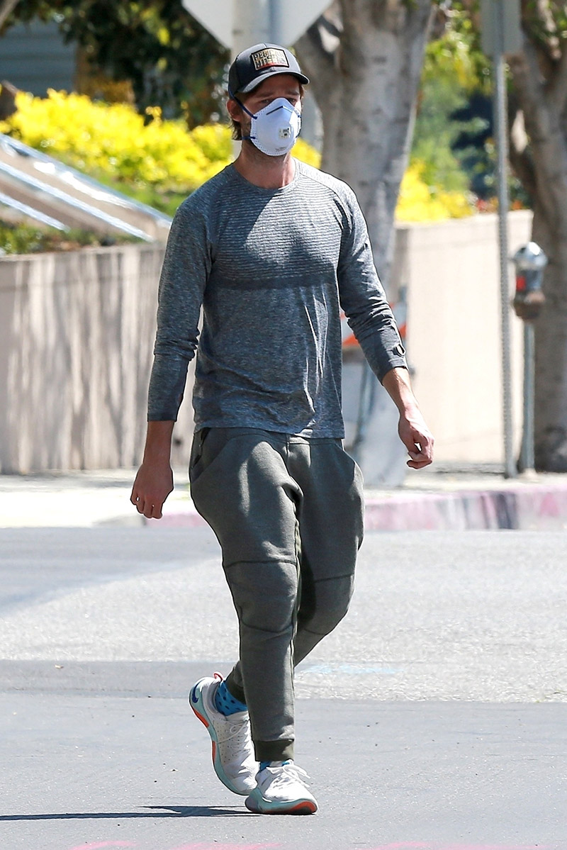 *EXCLUSIVE* Patrick Schwarzenegger still has time for Physical Therapy ...