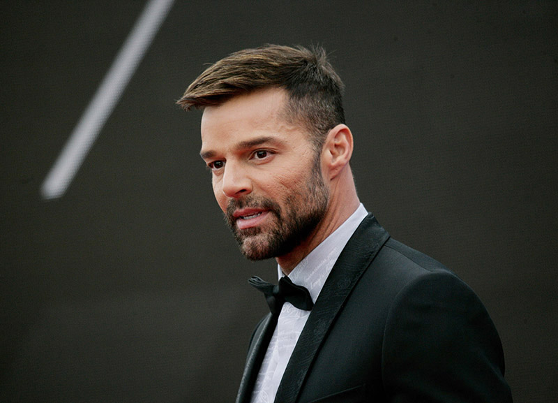 LGBT Singer Ricky Martin Can’t Believe Hispanics Are Voting for Trump