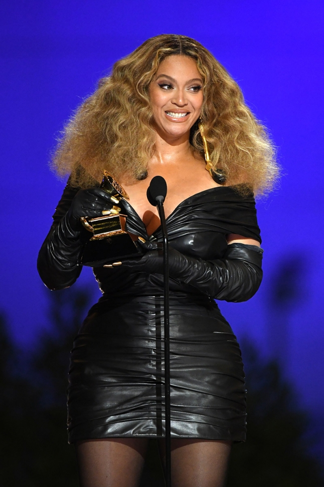 Beyoncé accepts the Best R&B Performance award for ‘Black Parade