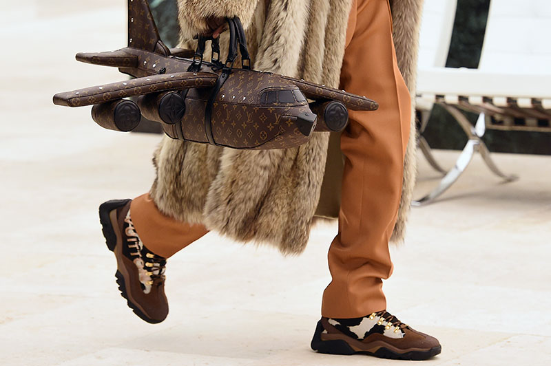 Fashion: Louis Vuitton's $39K Airplane Purse Flies High