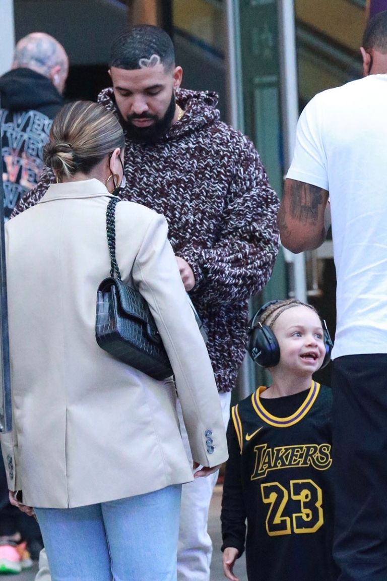 *EXCLUSIVE* Drake steps out with son Adonis Graham to the Lakers vs