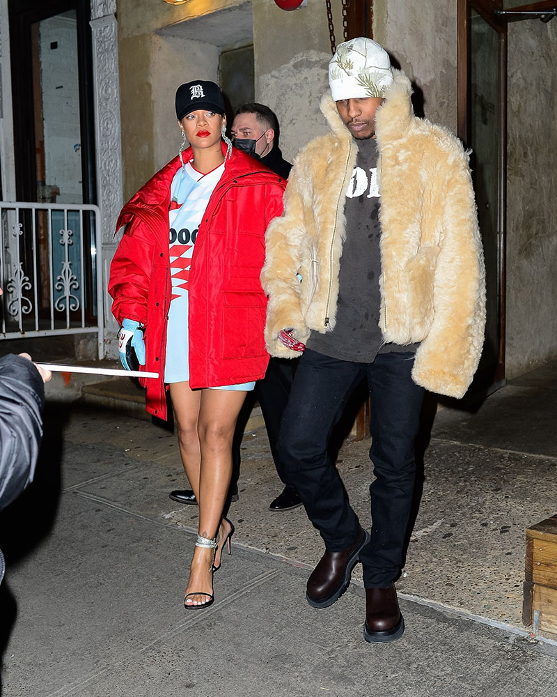 NowThis - Rihanna and rapper A$AP Rocky are going to be parents