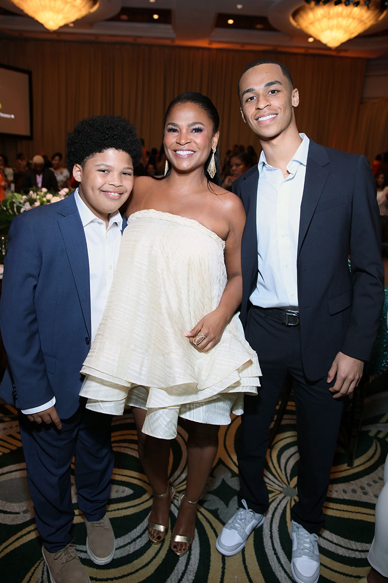 NIA LONG AND SON MASSAI AT THE KIDS' CHOICE AWARDS 2008   BLACKCELEBRITYKIDS- Black Celebrity Kids,babies,and their Parents