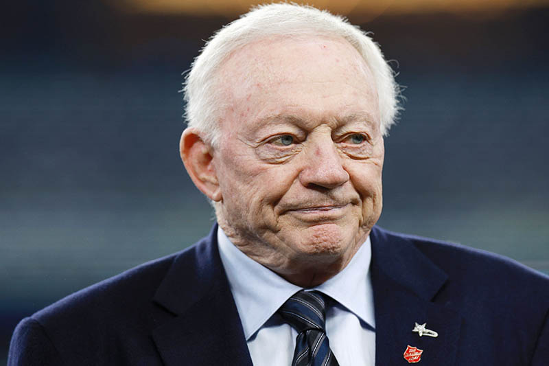 jerry jones cheats on wife