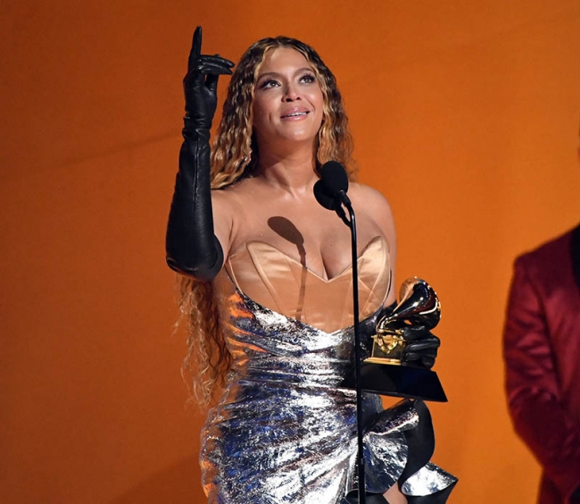 Beyonce Breaks Record For All Time Grammy Wins At 32