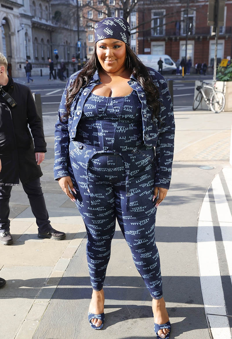 PICS: Lizzo shows off her Yitty denim set with jumpsuit and cropped jacket