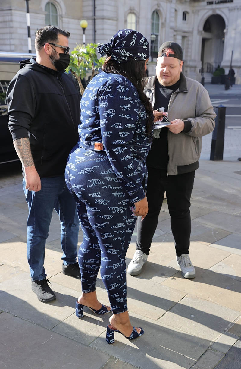 PICS: Lizzo shows off her Yitty denim set with jumpsuit and cropped jacket