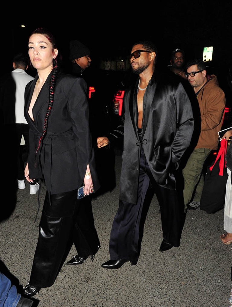 Usher’s baby mama gives him the cold shoulder after he flirts with ...