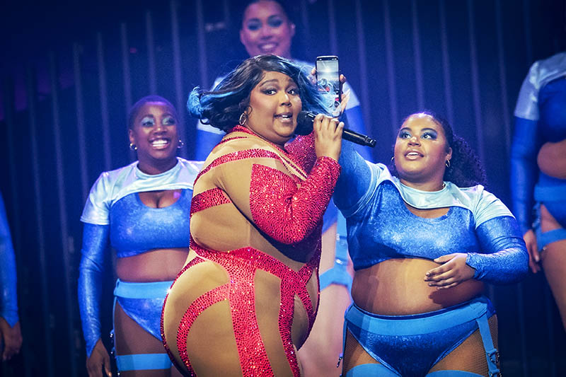 Lizzo Just Won The Cut-Out Trend With Bum-Baring Leggings – See Pics
