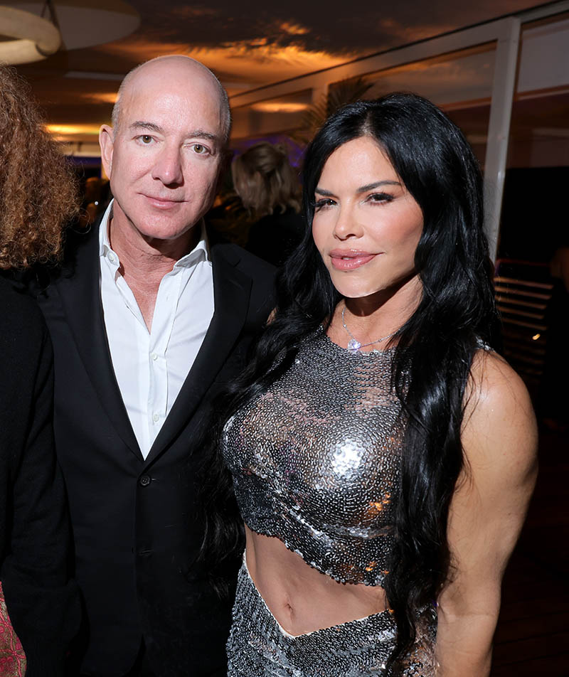 Jeff Bezos Engaged To Lauren Sanchez After Nearly 5 Years Together