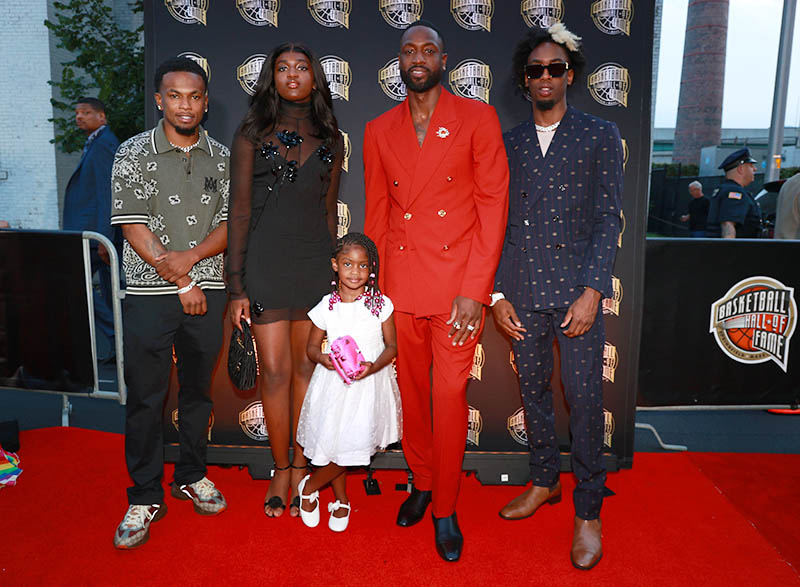 Gabrielle Union and Zaya Wade Wear Black Couture to Basketball Hall of ...