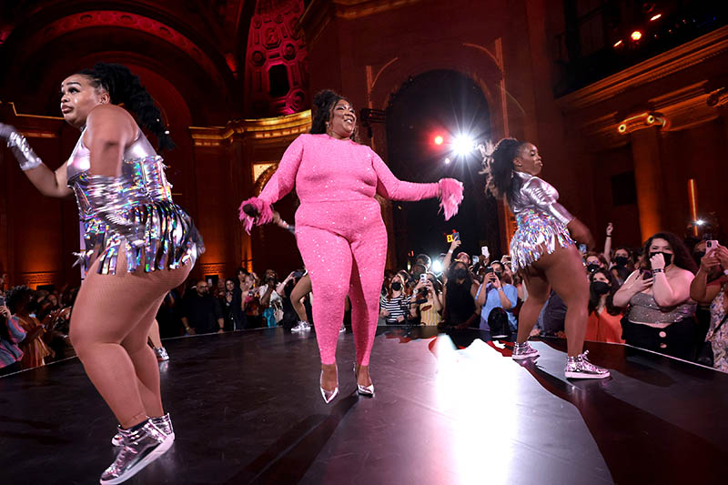 Dancers In 'Love Lizzo' Documentary Reportedly Settled Payment Dispute  Ahead of Lizzo's Recent Lawsuit