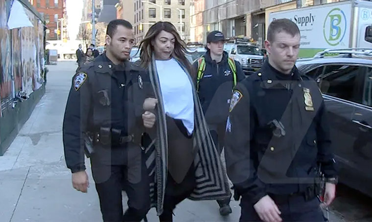 Friends fear Wendy Williams will fall off the wagon if she leaves assisted living facility