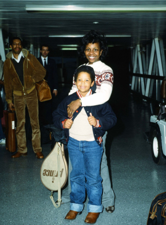 Gladys Knight's Son Says She Has Dementia and He Accused Her Husband of