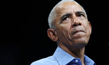 NORFOLK, VIRGINIA – NOVEMBER 01: Former U.S. President Barack Obama speaks while campaigning for Virginia Democratic gubernatorial candidate, former Rep. Abigail Spanberger during a campaign rally in the Chartway Arena on November 01, 2025 in Norfolk, Virginia. Spanberger will face off against Republican candidate Winsome Earle-Sears in the Commonwealth of Virginia’s off-year election for governor and other statewide offices on November 4. (Photo by Win McNamee/Getty Images)