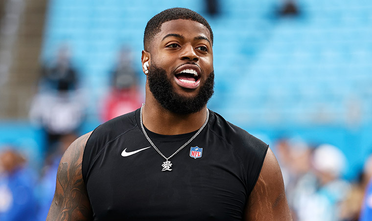 Rams Star Jared Verse Criticized for Laughing at Reporter’s Voice
