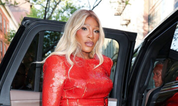 Serena Williams Attends Anna Wintour’s A-List Pre-Met Gala Dinner Party in NYC!